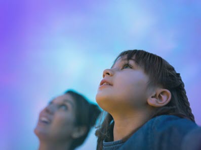 Viatris дает возможность людям быть более здоровыми в любой период жизни.